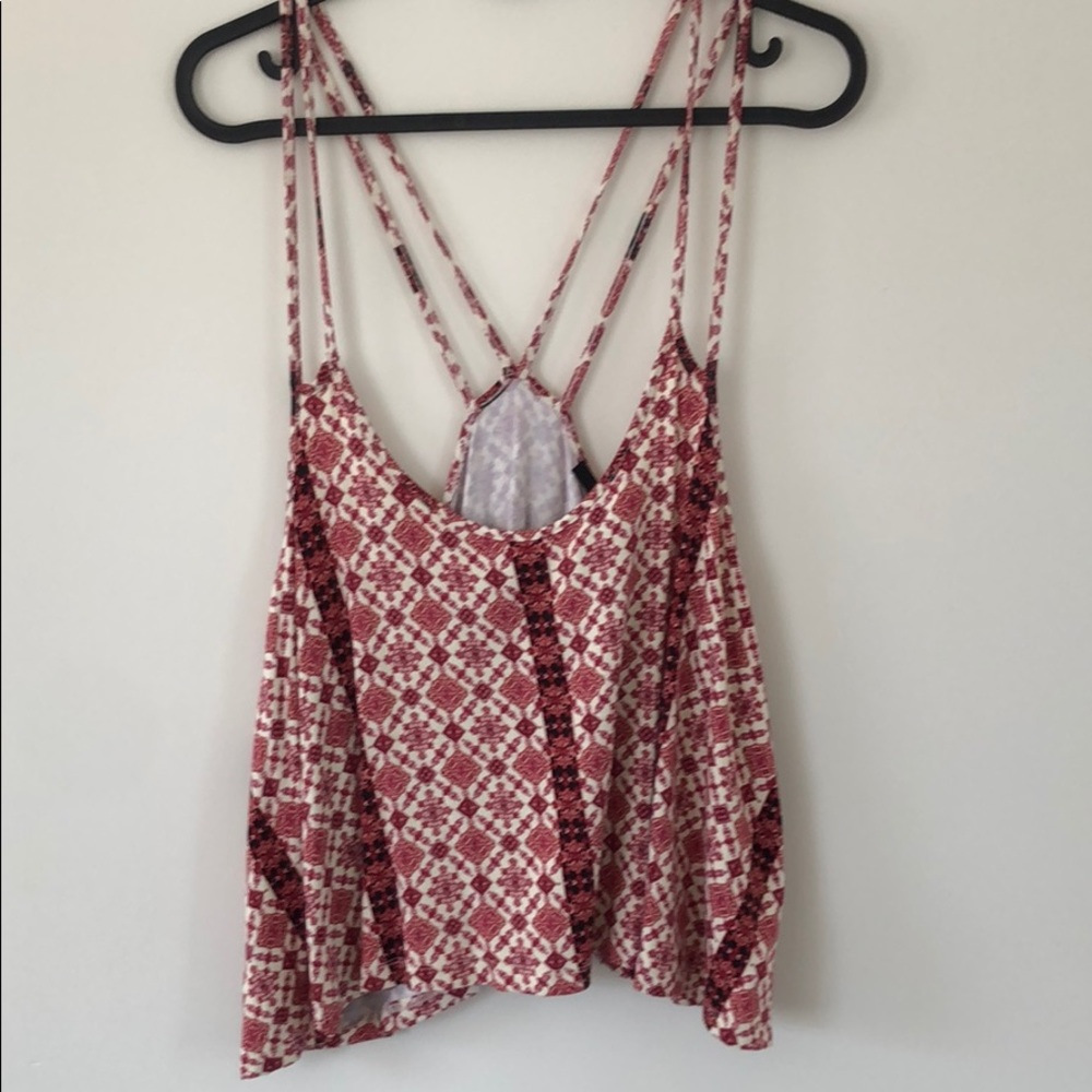marron tank top